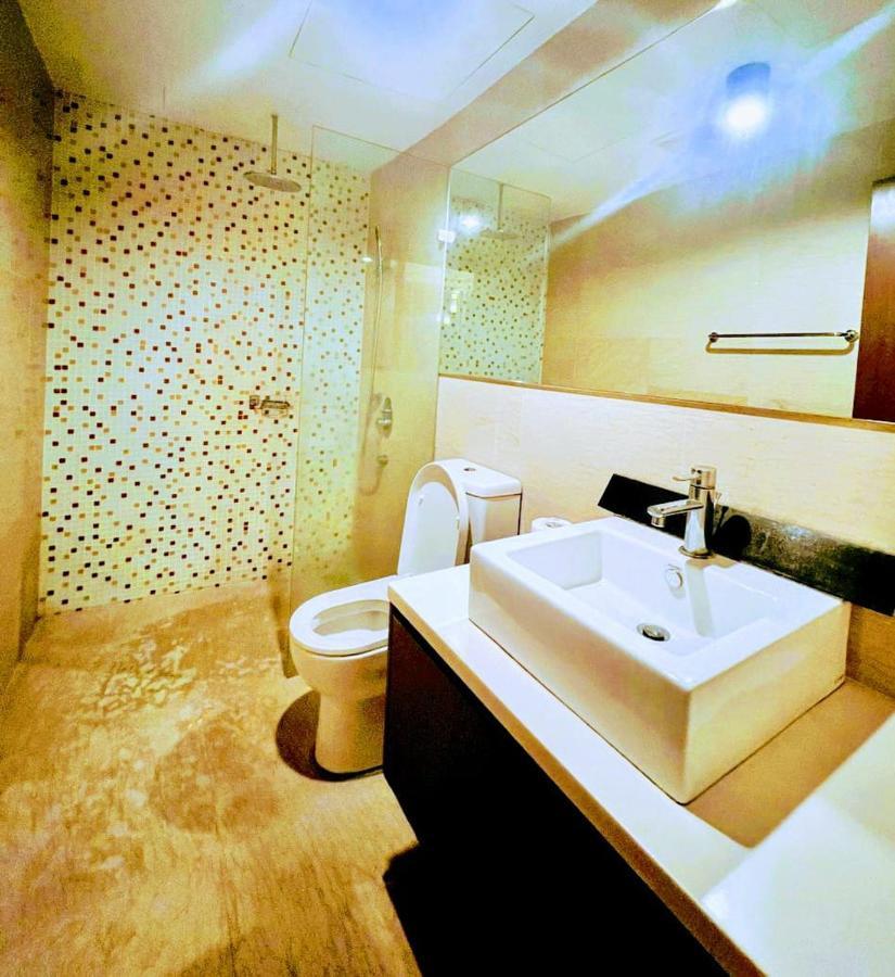 Regalia Modern Studio Kuala Lumpur Luaran gambar