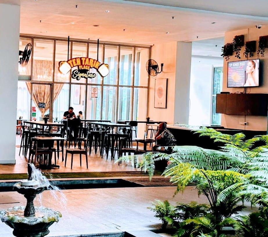 Regalia Modern Studio Kuala Lumpur Luaran gambar