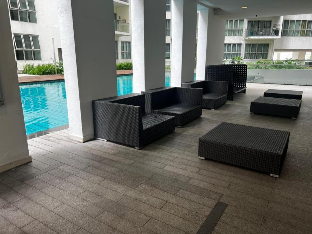 Regalia Modern Studio Kuala Lumpur Luaran gambar
