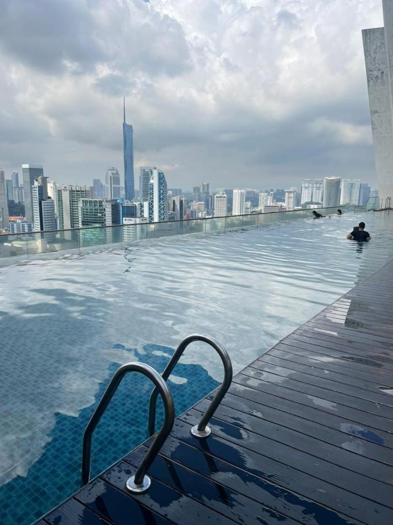 Regalia Modern Studio Kuala Lumpur Luaran gambar