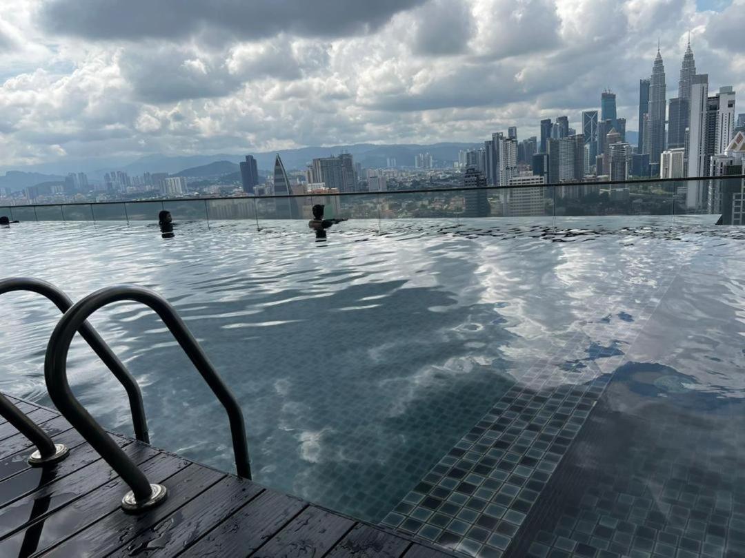 Regalia Modern Studio Kuala Lumpur Luaran gambar